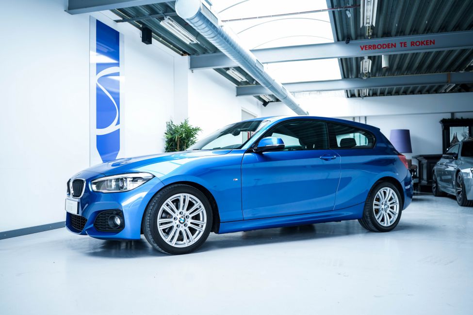 BMW F21 120i