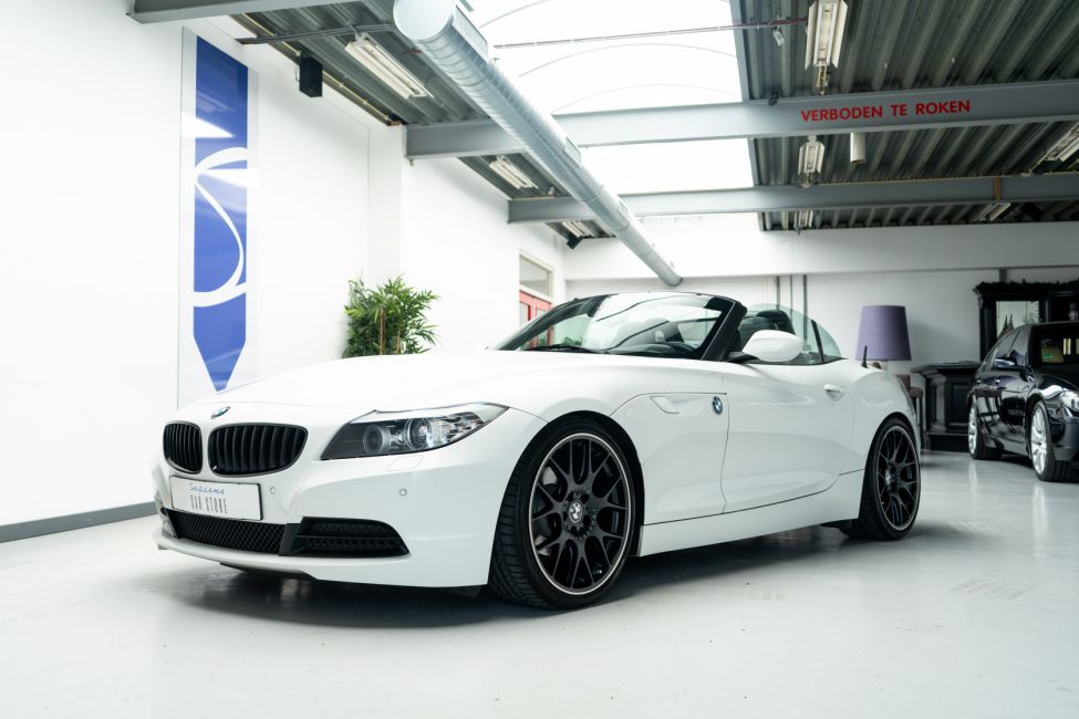 BMW E89 Z4 23i