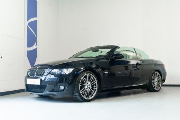 BMW E93 325i M-Sport