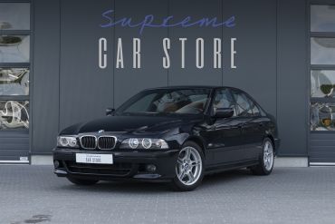 BMW E39 530i Sedan