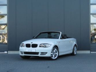 BMW E88 118i Cabrio