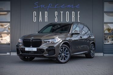 BMW G05 X5 40d