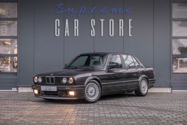 BMW E30 320is