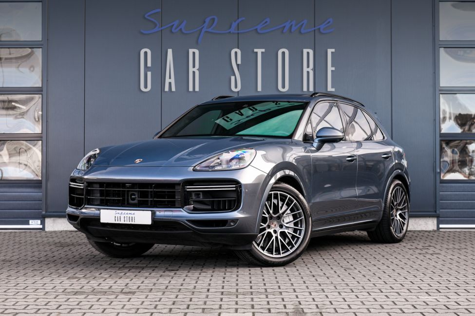 PORSCHE Cayenne Turbo