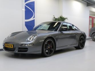 PORSCHE 911 997 Coupé