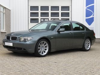 BMW E65 730i