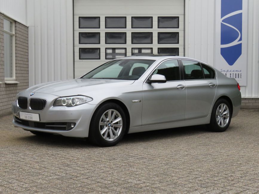 BMW F10 528i Sedan