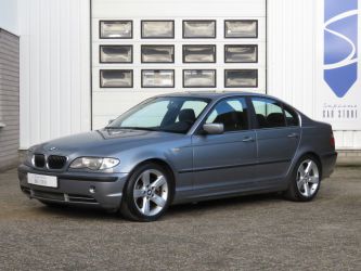 BMW E46 330i Sedan