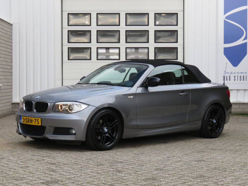 BMW E88 118i Cabrio